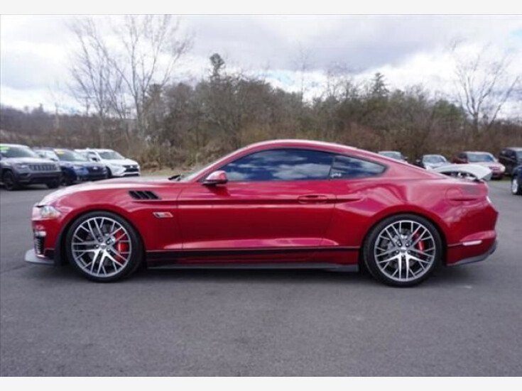 Thumbnail Photo undefined for 2020 Ford Mustang